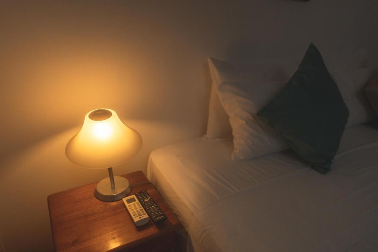 Casa Fragata Hotel Puerto Ayora  Bagian luar foto